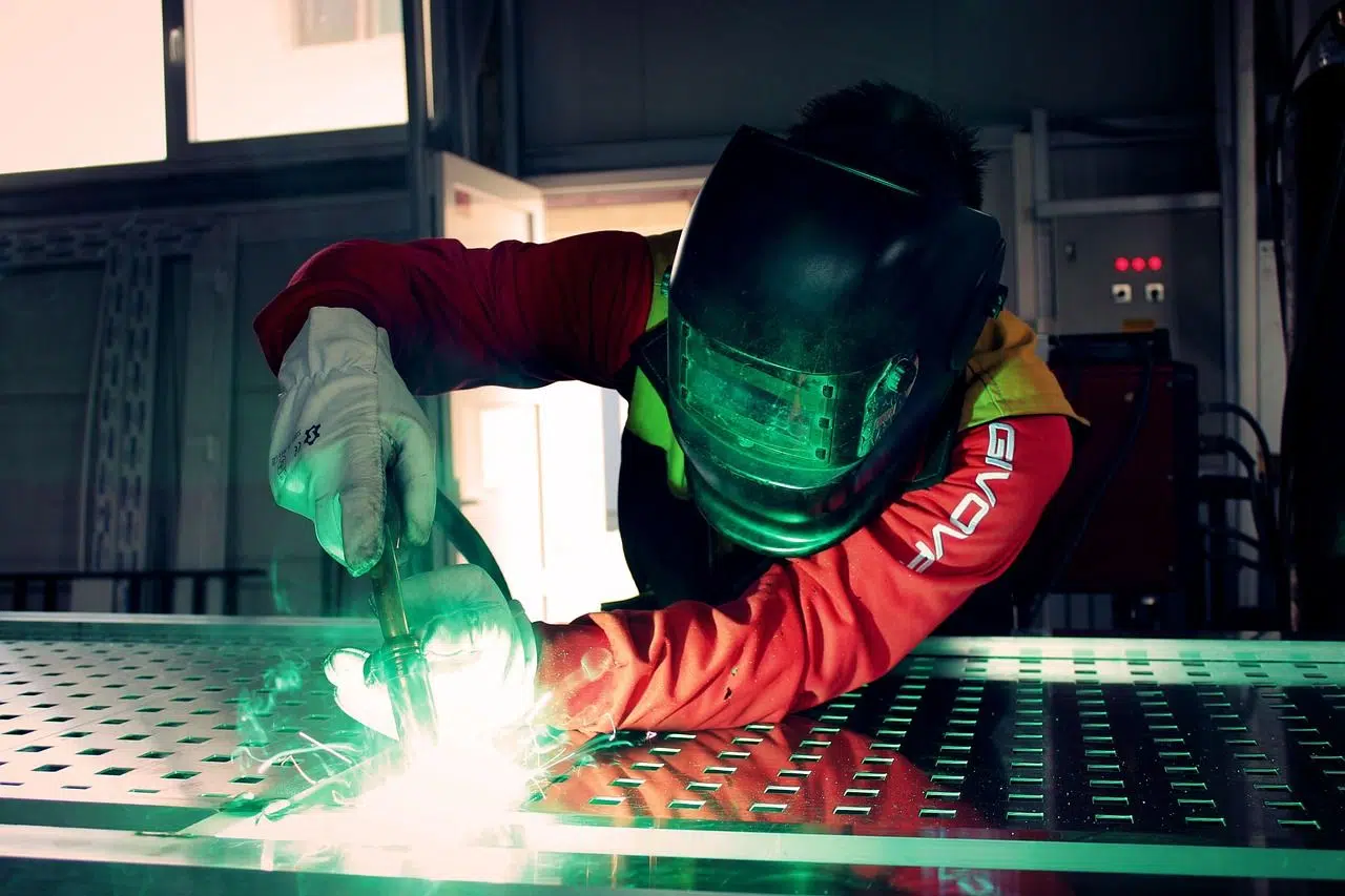 welding-2178127_1280.jpg